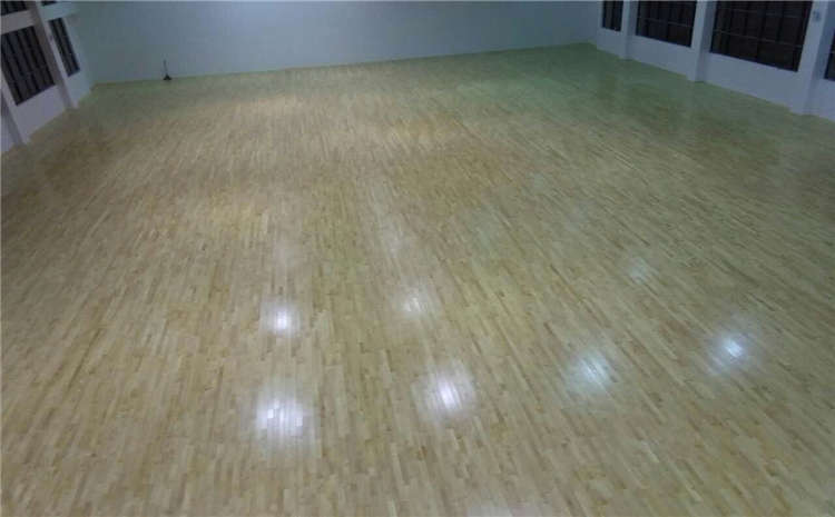 柞木體育運(yùn)動(dòng)地板板式龍骨結(jié)構(gòu)