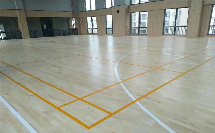 五角楓籃球館木地板雙層龍骨結構